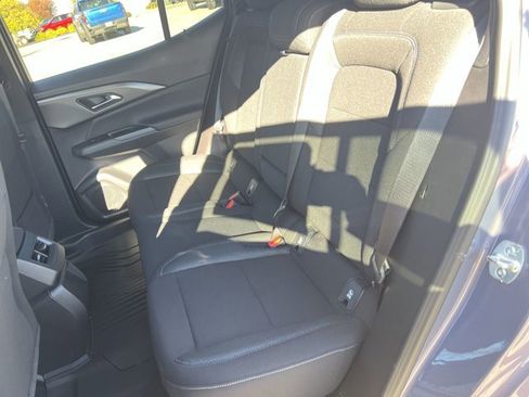 New 2026 Chevrolet Equinox EV LT image 25