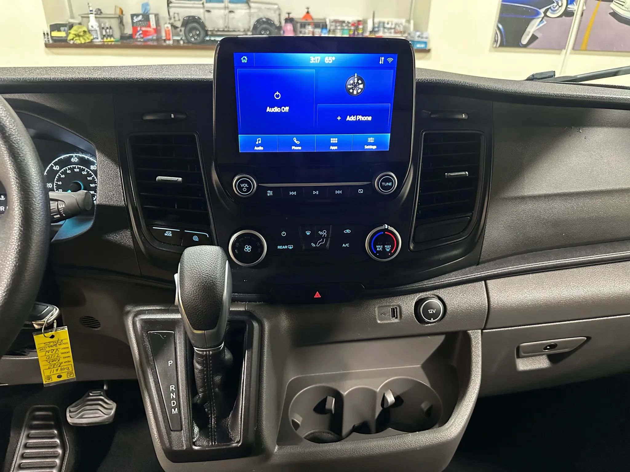 Used 2020 Ford Transit 150 XL RWD image 38