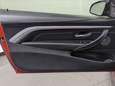 Used 2020 BMW M4 Convertible w/ Competition Package image 15