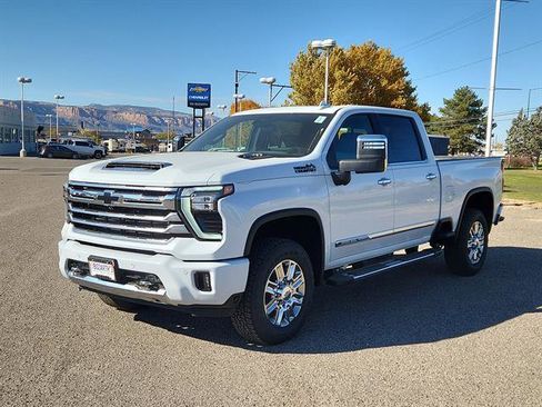 New 2026 Chevrolet Silverado 2500 High Country w/ Technology Package image 2