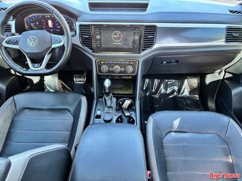 Used 2021 Volkswagen Atlas SEL Premium AWD/4WD image 16