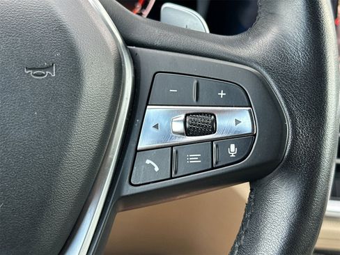 Used 2019 BMW 330i Sedan w/ Convenience Package image 27