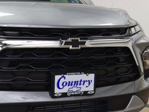 New 2026 Chevrolet Blazer LT w/ Convenience Package image 11