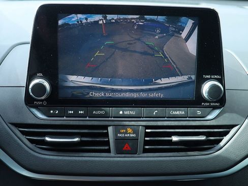 Used 2020 Nissan Altima 2.5 SR image 47