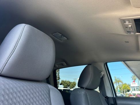 Used 2022 Toyota Tacoma SR w/ SR Convenience Package image 20