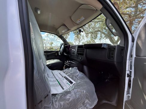 New 2025 GMC Savana 2500 w/ Driver Convenience Package image 11