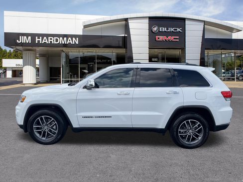 Used 2017 Jeep Grand Cherokee Limited RWD image 4