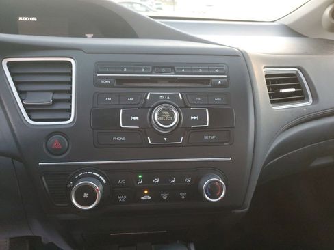 Used 2014 Honda Civic LX image 17
