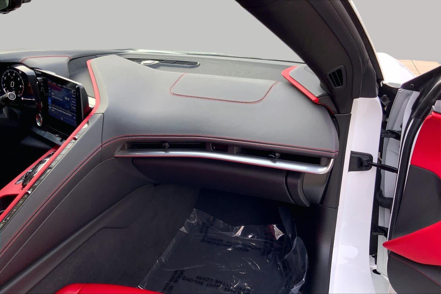 Used 2021 Chevrolet Corvette Stingray Preferred Cpe w/ Engine Appearance Package RWD image 37