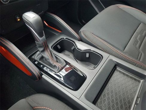 Used 2025 Nissan Frontier Pro-X image 15