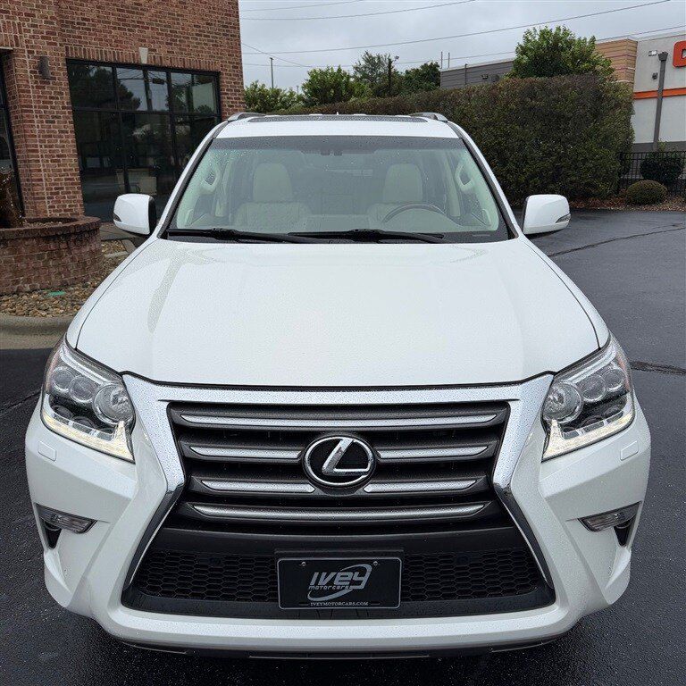 Used 2018 Lexus GX 460 Premium w/ Premium Package AWD/4WD image 7