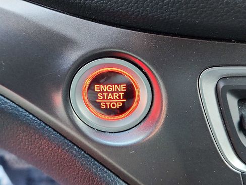 Certified 2022 Honda Pilot Sport image 23