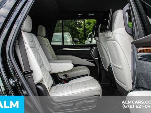 Used 2026 Cadillac Escalade Platinum Sport w/ LPO, Floor Liner Package AWD/4WD image 20