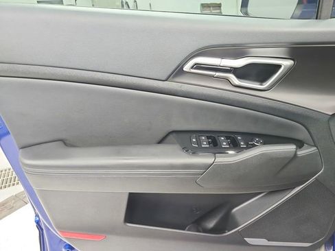 Used 2024 Kia Sportage EX AWD/4WD image 31