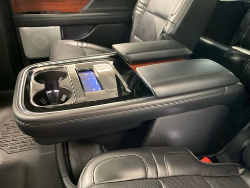 Certified 2024 Lincoln Navigator Reserve image 10