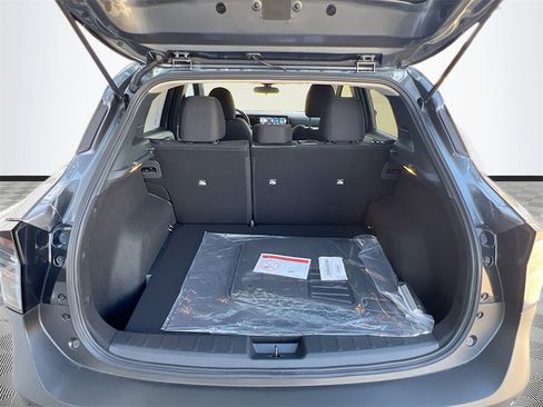 New 2026 Nissan Kicks SV image 23