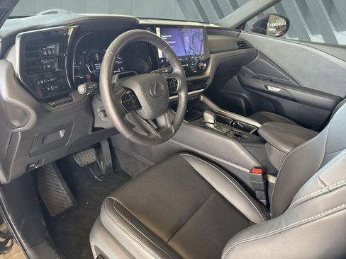 Certified 2025 Lexus TX 350 FWD w/ Technology Package image 10