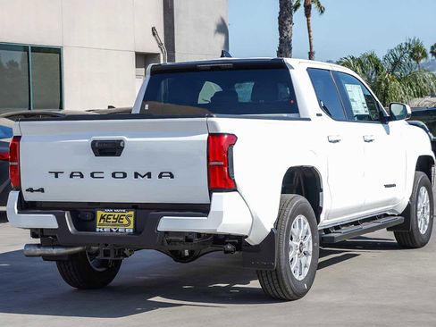 New 2025 Toyota Tacoma SR5 image 4