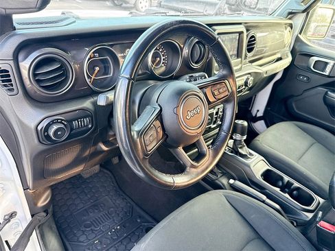 Used 2021 Jeep Wrangler Unlimited Sport image 10