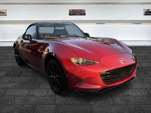Used 2016 MAZDA MX-5 Miata Club RWD image 1
