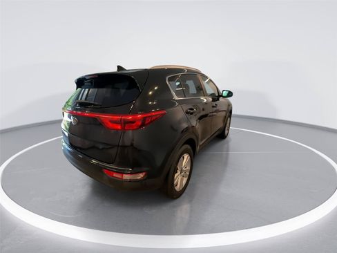 Used 2019 Kia Sportage LX w/ LX Popular Package AWD/4WD image 7