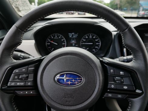 Used 2025 Subaru Forester Premium AWD/4WD image 25