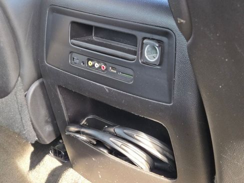 Used 2015 Chevrolet Silverado 1500 LTZ image 13