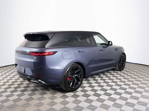 Used 2023 Land Rover Range Rover Sport SE Dynamic AWD/4WD image 5