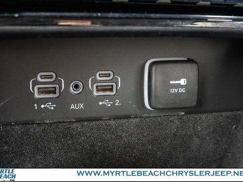 Certified 2021 Jeep Grand Cherokee L Limited image 23