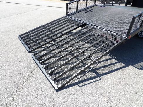 Used 2024 Ford F550 2WD Crew Cab Super Duty image 54