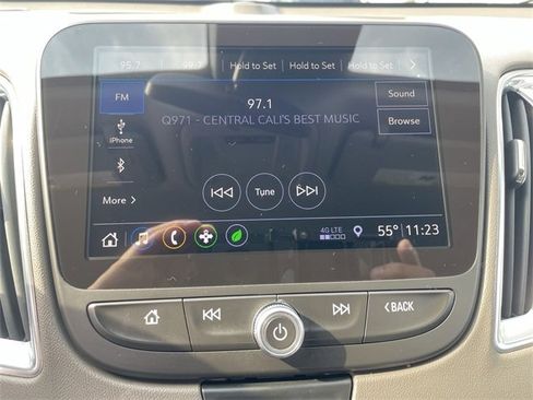 Used 2019 Chevrolet Malibu Hybrid image 13