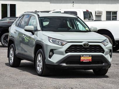 Used 2021 Toyota RAV4 XLE w/ Carpet Mat Package (TMS)