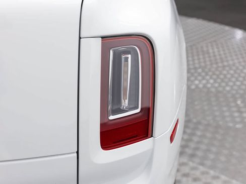 Used 2021 Rolls-Royce Cullinan AWD/4WD image 72