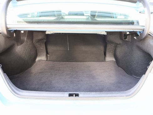 Used 2024 Toyota Camry SE image 14