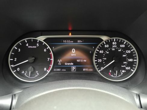 Used 2023 Nissan Sentra SR w/ SR Premium Package FWD image 39