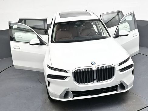 New 2026 BMW X7 xDrive40i AWD/4WD image 37