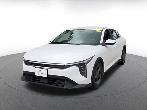 Used 2025 Kia K4 FWD image 5