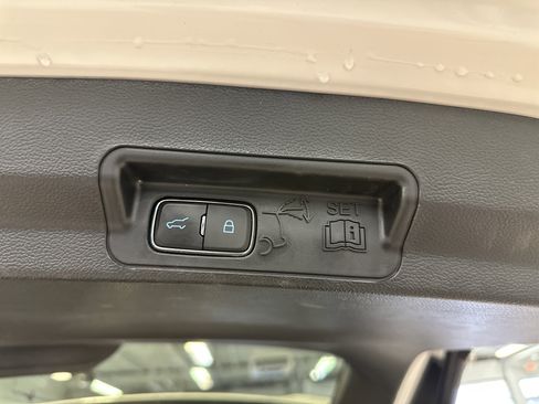 Certified 2023 Ford Explorer XLT w/ Equipment Group 202A image 29