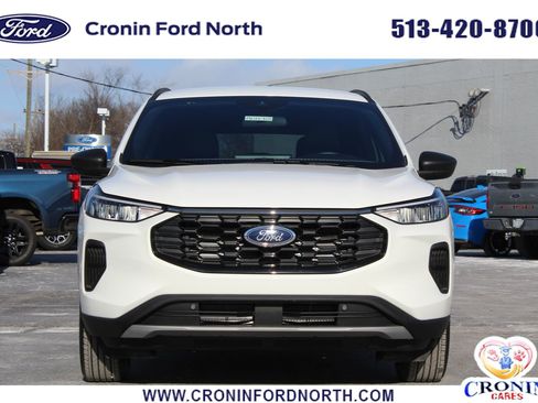 Used 2025 Ford Escape ST-Line w/ Tech Pack #1 image 2