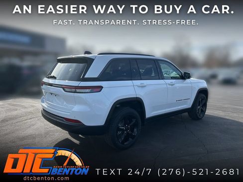 New 2026 Jeep Grand Cherokee Limited w/ Limited Altitude Package AWD/4WD image 3