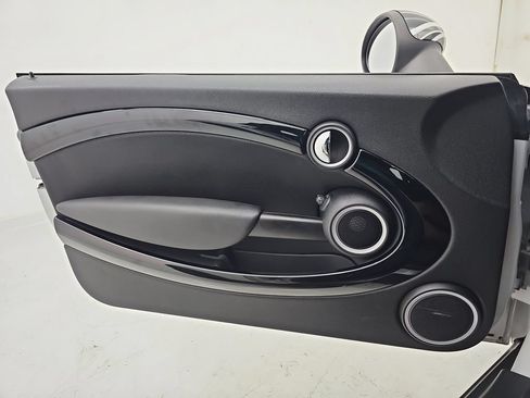 Used 2014 MINI Cooper Roadster FWD image 28