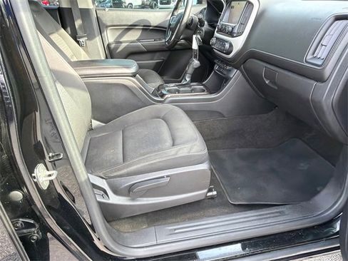 Used 2015 GMC Canyon SLE w/ Nightfall Edition image 13