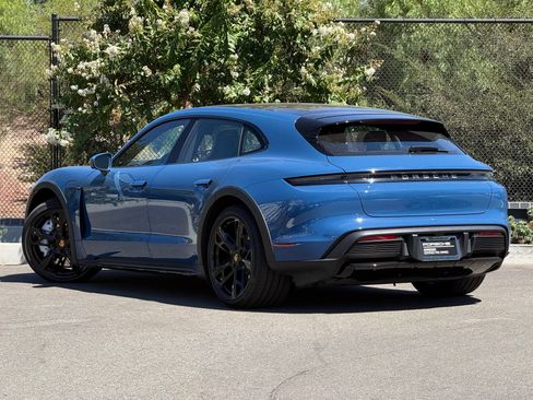 Certified 2023 Porsche Taycan 4 Cross Turismo w/ Premium Package AWD/4WD image 3