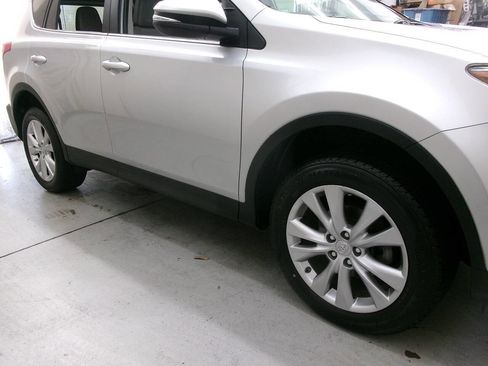 Used 2013 Toyota RAV4 Limited AWD/4WD image 11