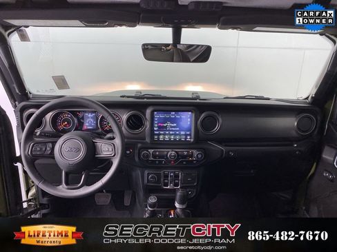 Used 2023 Jeep Gladiator Sport image 28