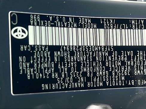 Certified 2025 Toyota Corolla LE FWD image 22
