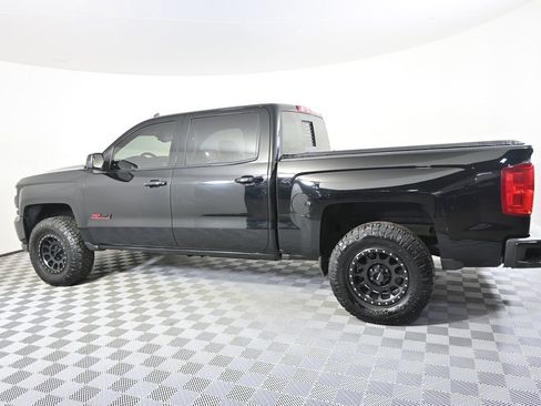 Used 2018 Chevrolet Silverado 1500 LTZ Z71 w/ LTZ Plus Package image 3