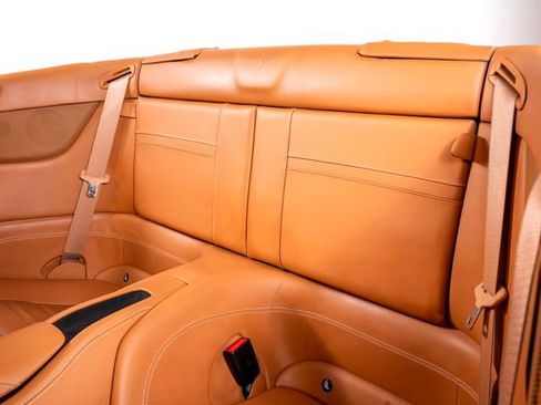 Used 2016 Ferrari California T RWD image 28