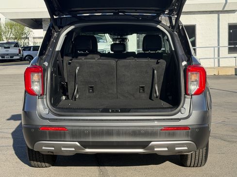 Certified 2023 Ford Explorer XLT w/ Equipment Group 202A image 9