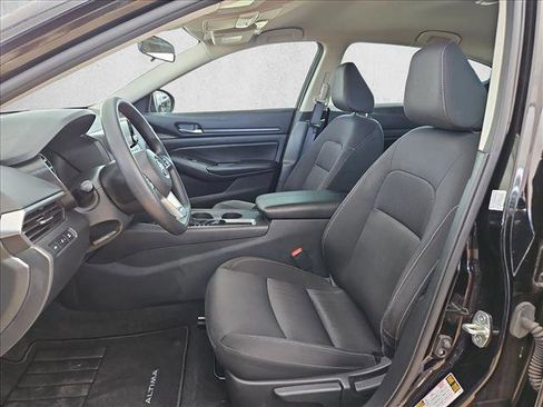 Used 2022 Nissan Altima 2.5 S image 16